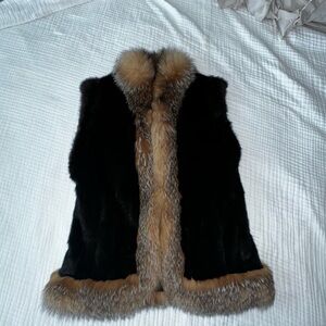 Elegant Mink and Silver Fox Fur Vest
